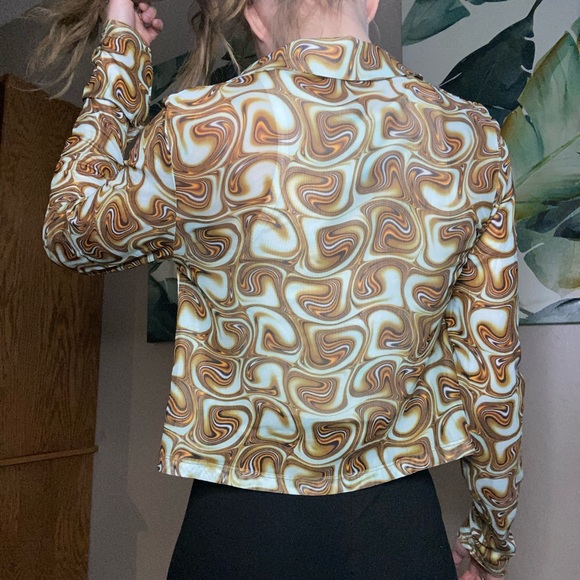 Cropped patterned button-up - Picture 6 of 9